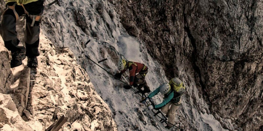 Neue Norm für Klettersteigssets ab sofort in Kraft