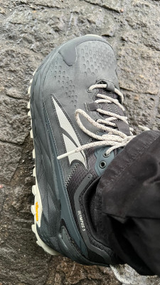 Bild 1 von Roman zu Altra - Olympus 5 Hike Low GTX - Wanderschuhe