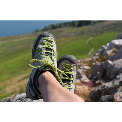 Bild 1 von Joanna zu Scarpa - Women's Crux - Approachschuhe